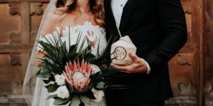 Say “I Do” to Your Vision: Crafting Personalised Wedding Flowers on a Budget